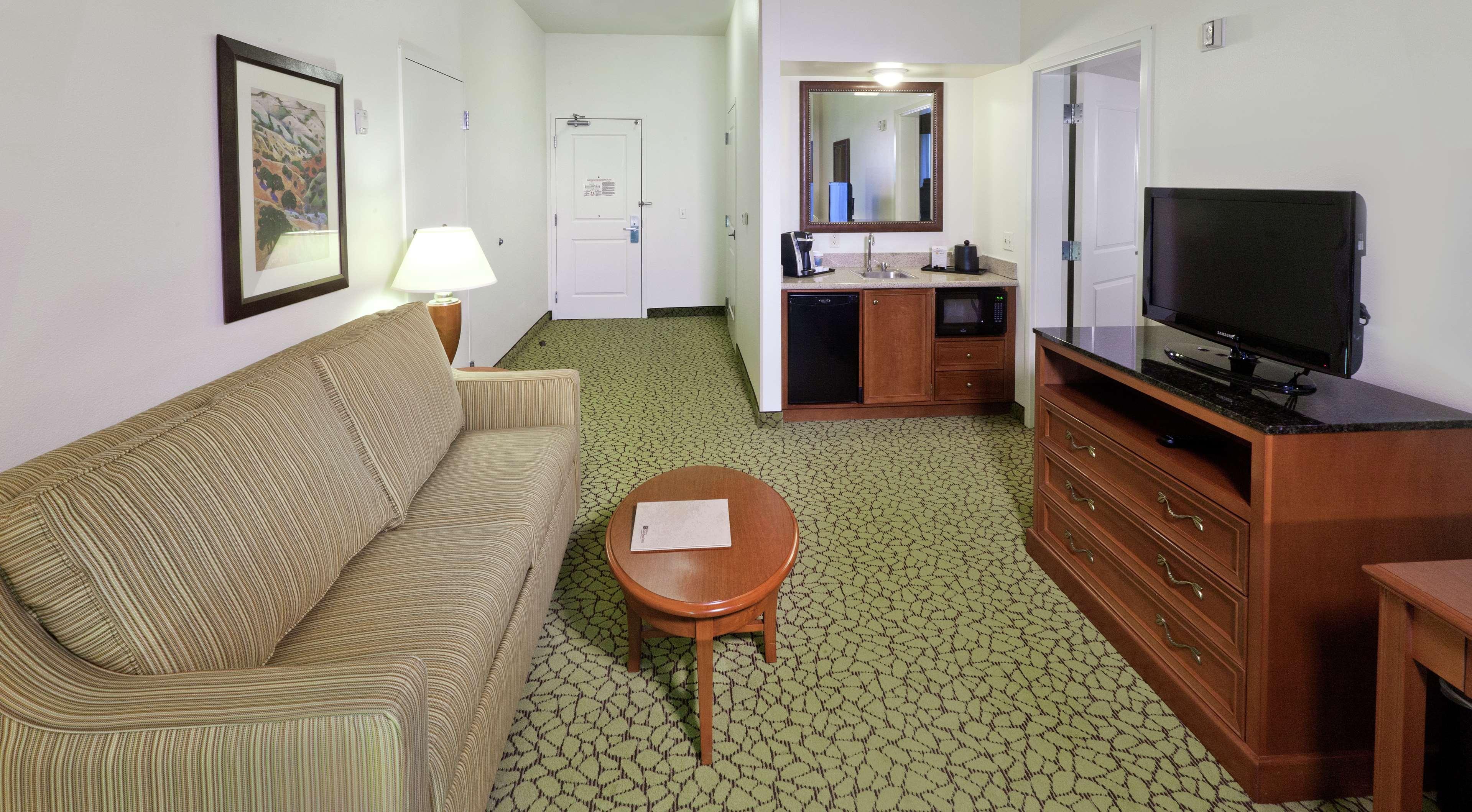 Hilton Garden Inn Ontario Rancho Cucamonga Εξωτερικό φωτογραφία