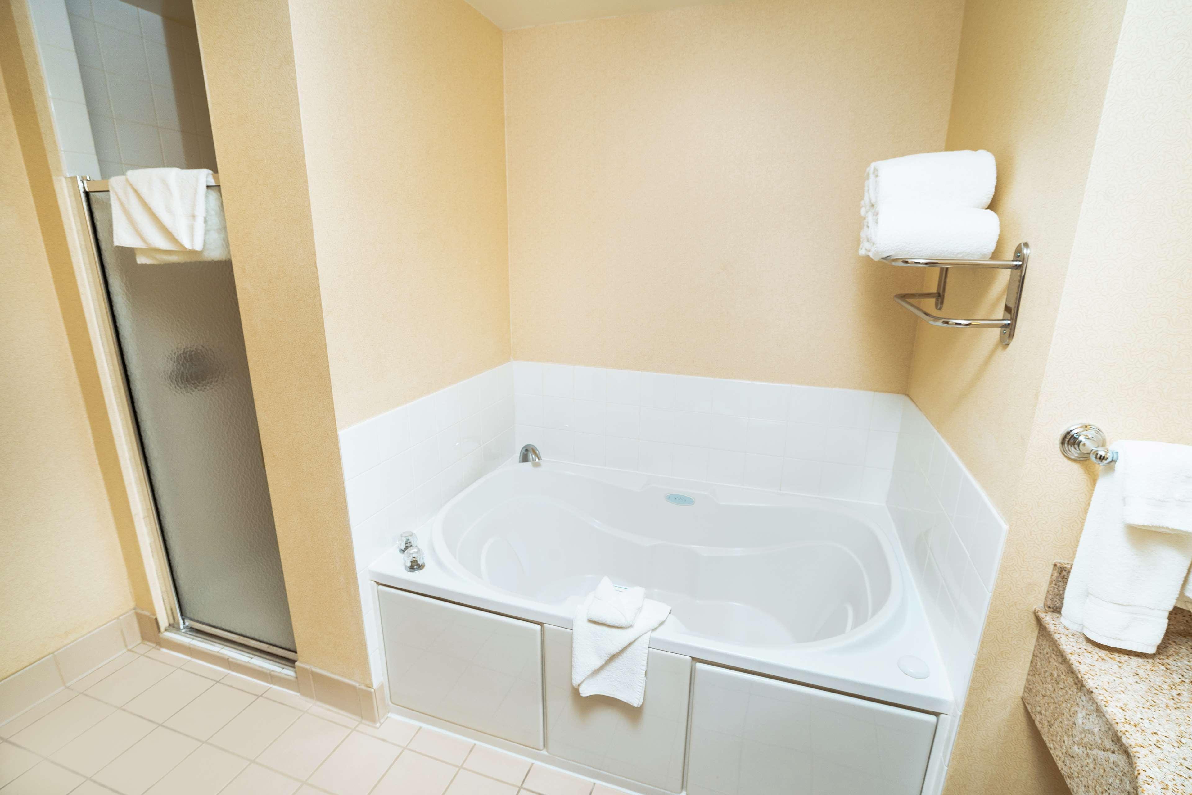 Hilton Garden Inn Ontario Rancho Cucamonga Εξωτερικό φωτογραφία
