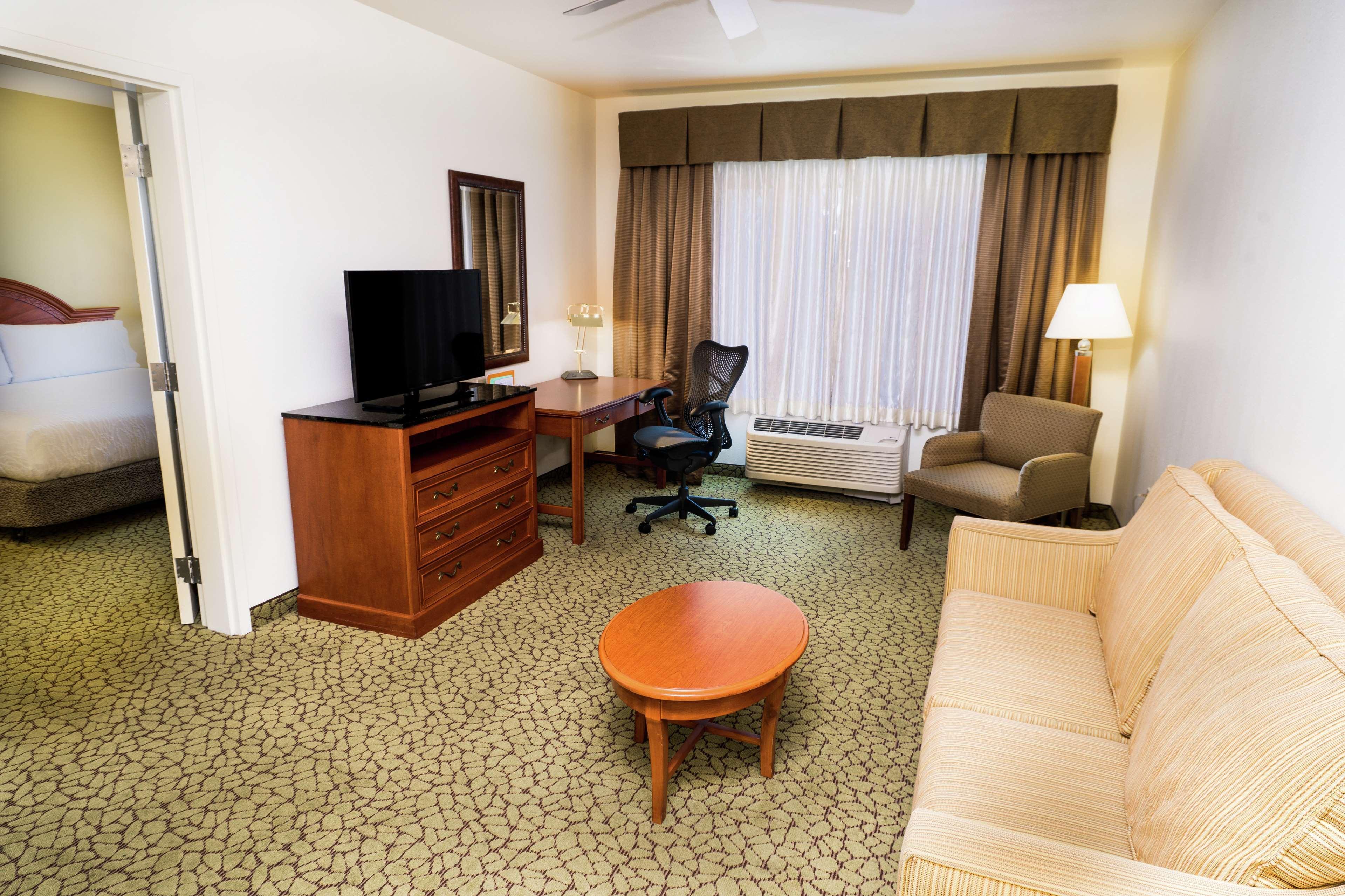 Hilton Garden Inn Ontario Rancho Cucamonga Εξωτερικό φωτογραφία